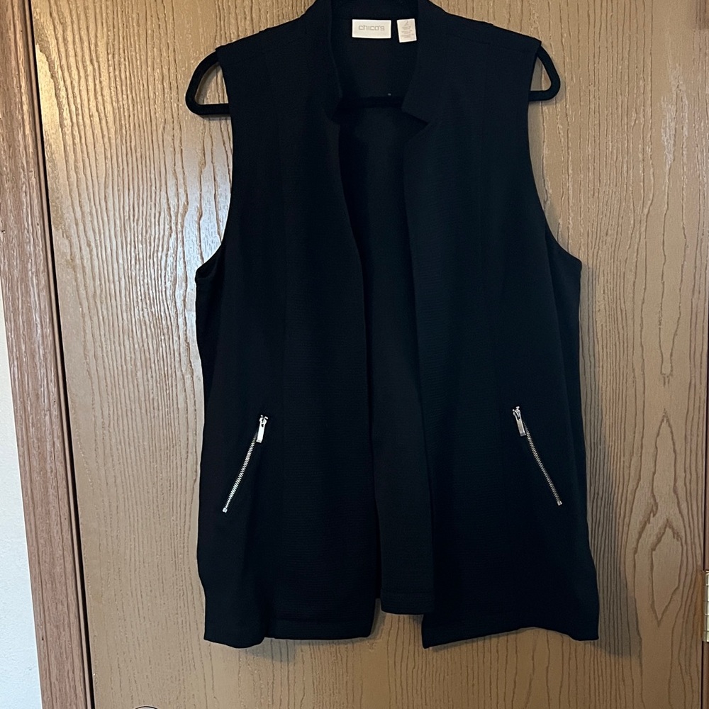 Chico’s Women's Black Vest with Zippered Pockets